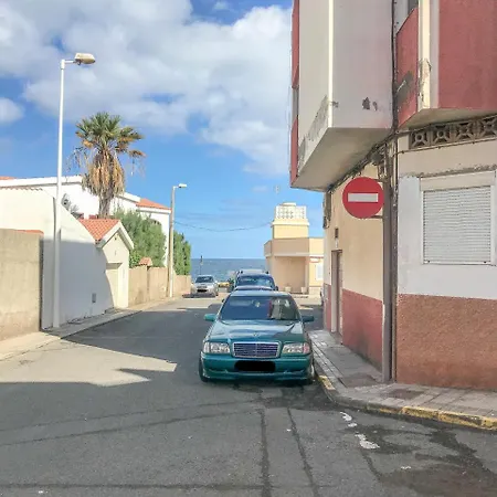 Lightbooking Salinetas Beach Daire